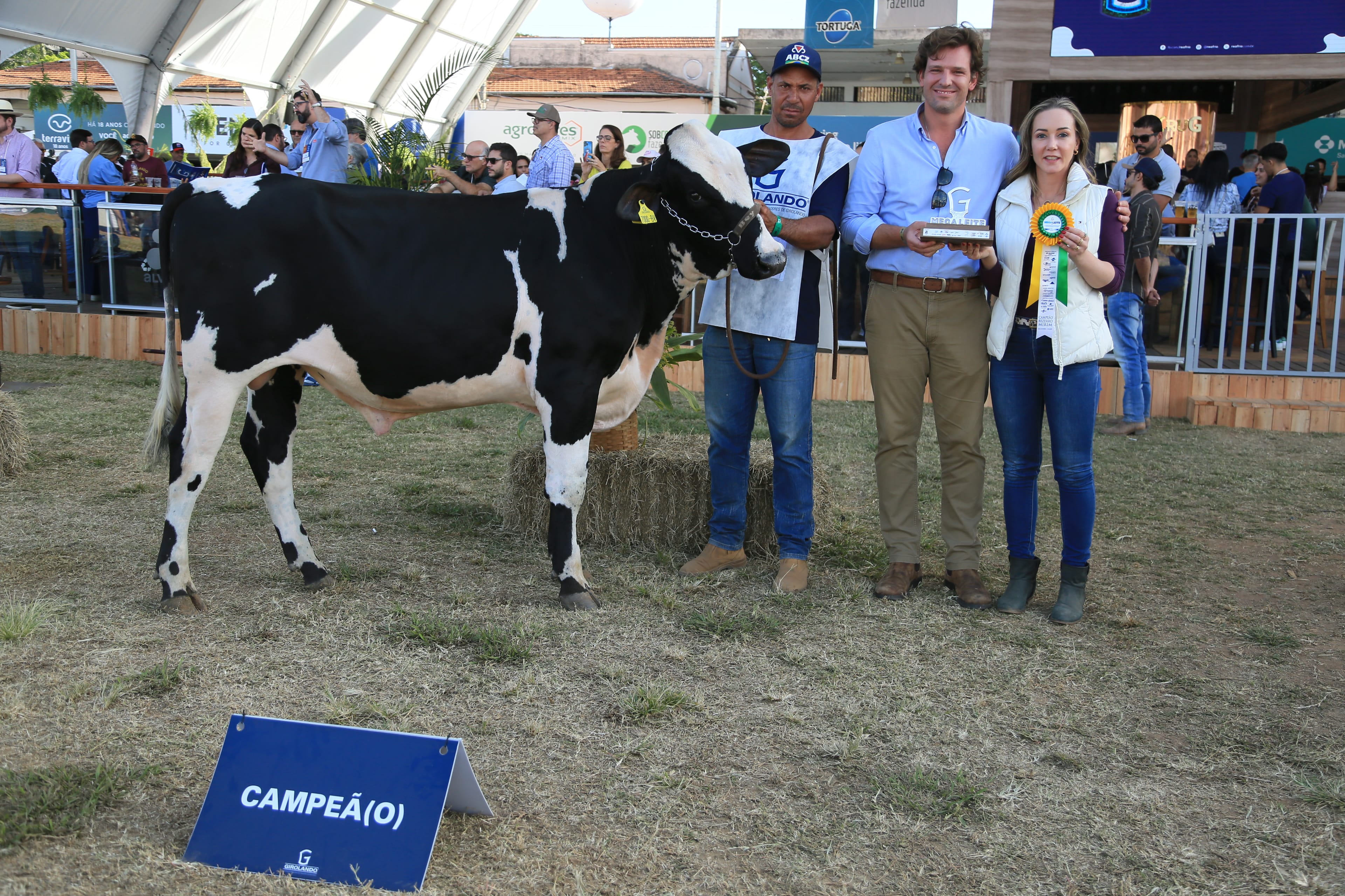 [Foto da Campeã - Premiação]